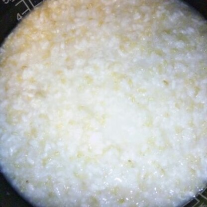 私は玄米でお粥を炊いて甘酒を作ってみたのですが、とっても美味しく出来上がりましたよ。はなまる子♪さんの甘酒の作り方は解り易かったです。(*^_^*)